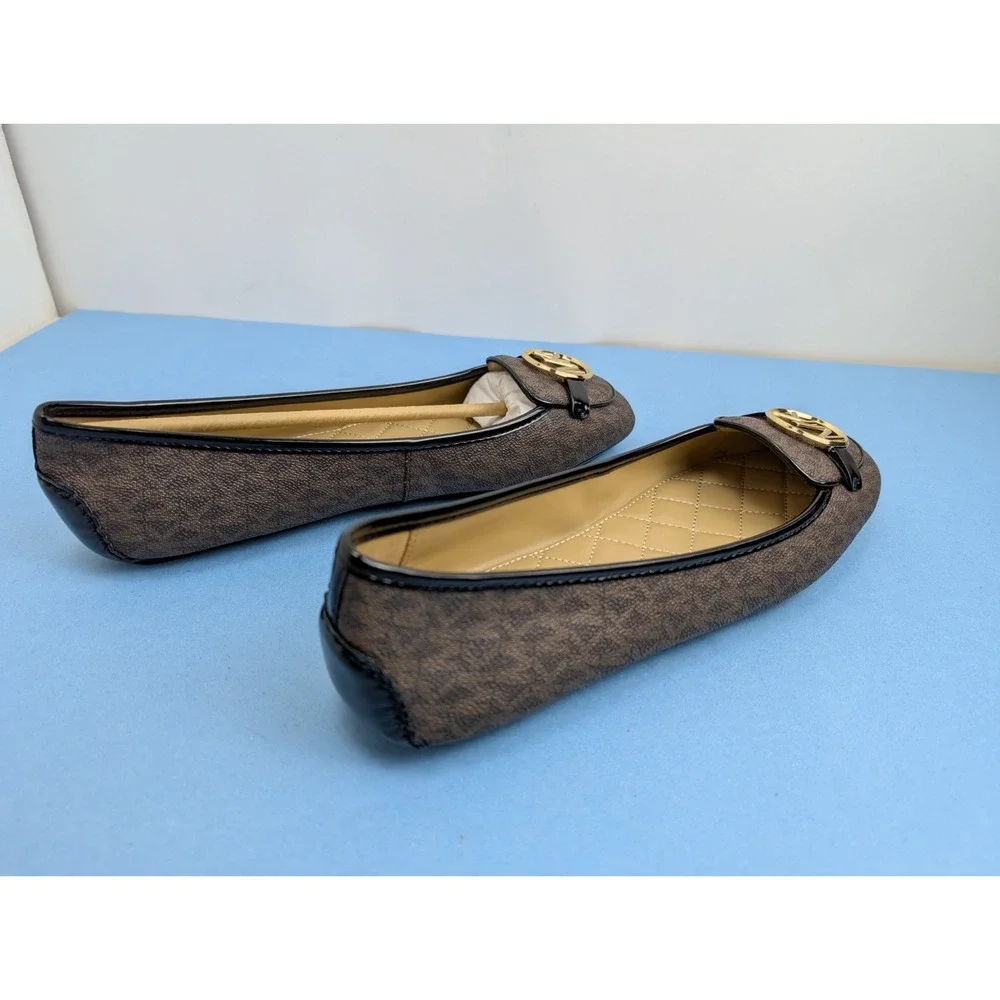 Michael Kors Lillie Moc Brown Logo w/ Gold Hardware Women's size 11